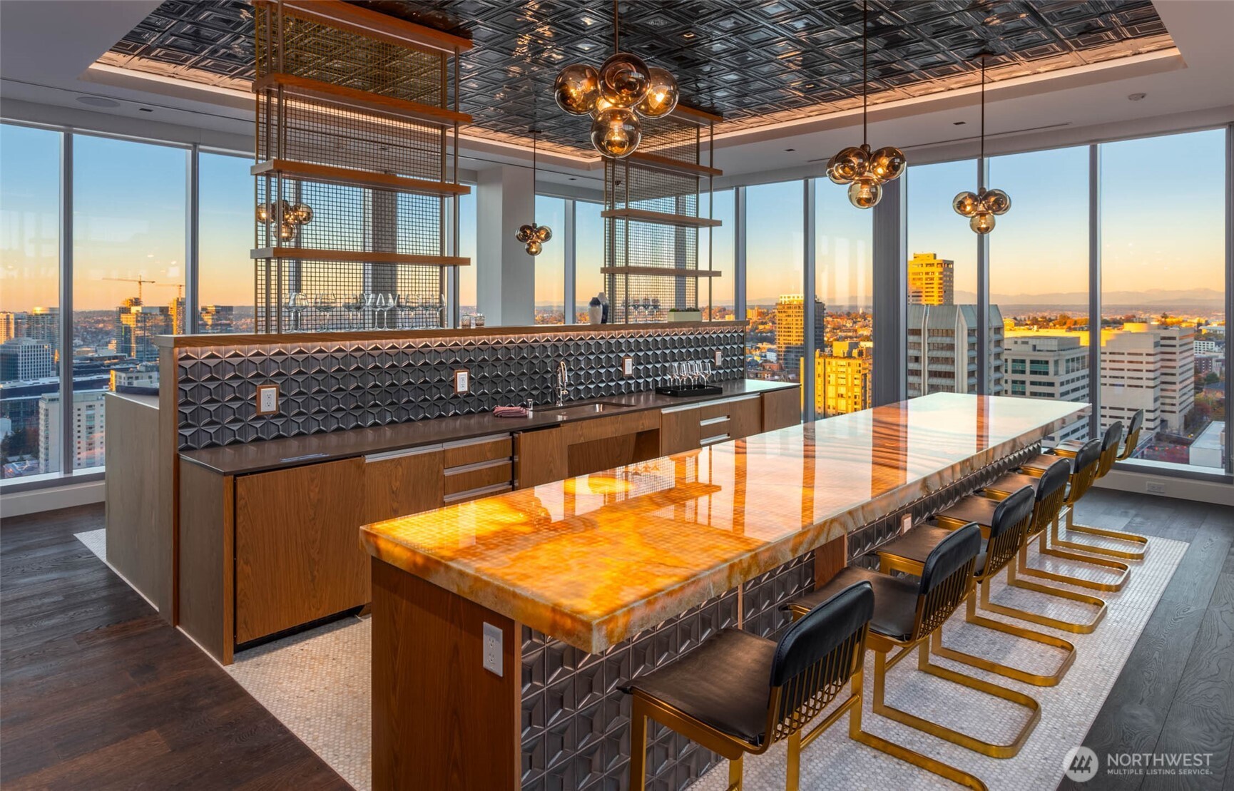 800 Columbia Street #2201, Seattle, WA 98104