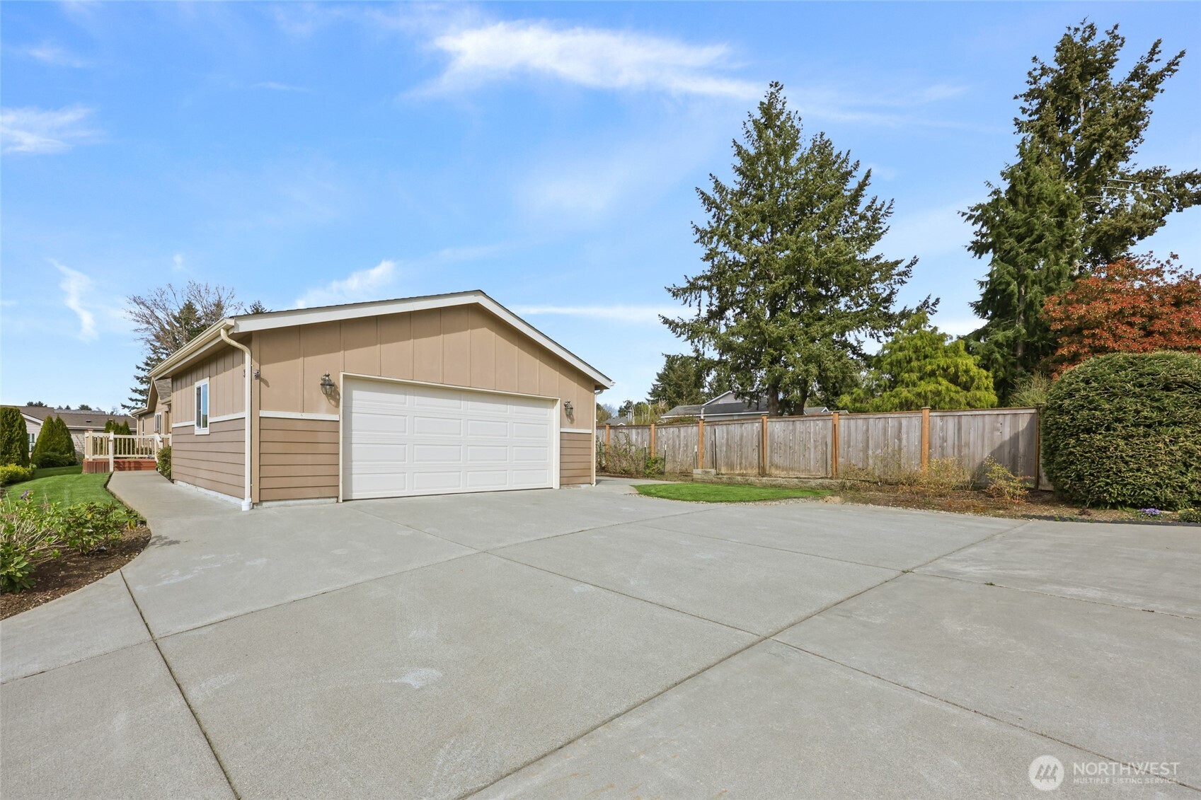 3516 Meadowbrook Lane SE, Lacey, WA 98503-4209