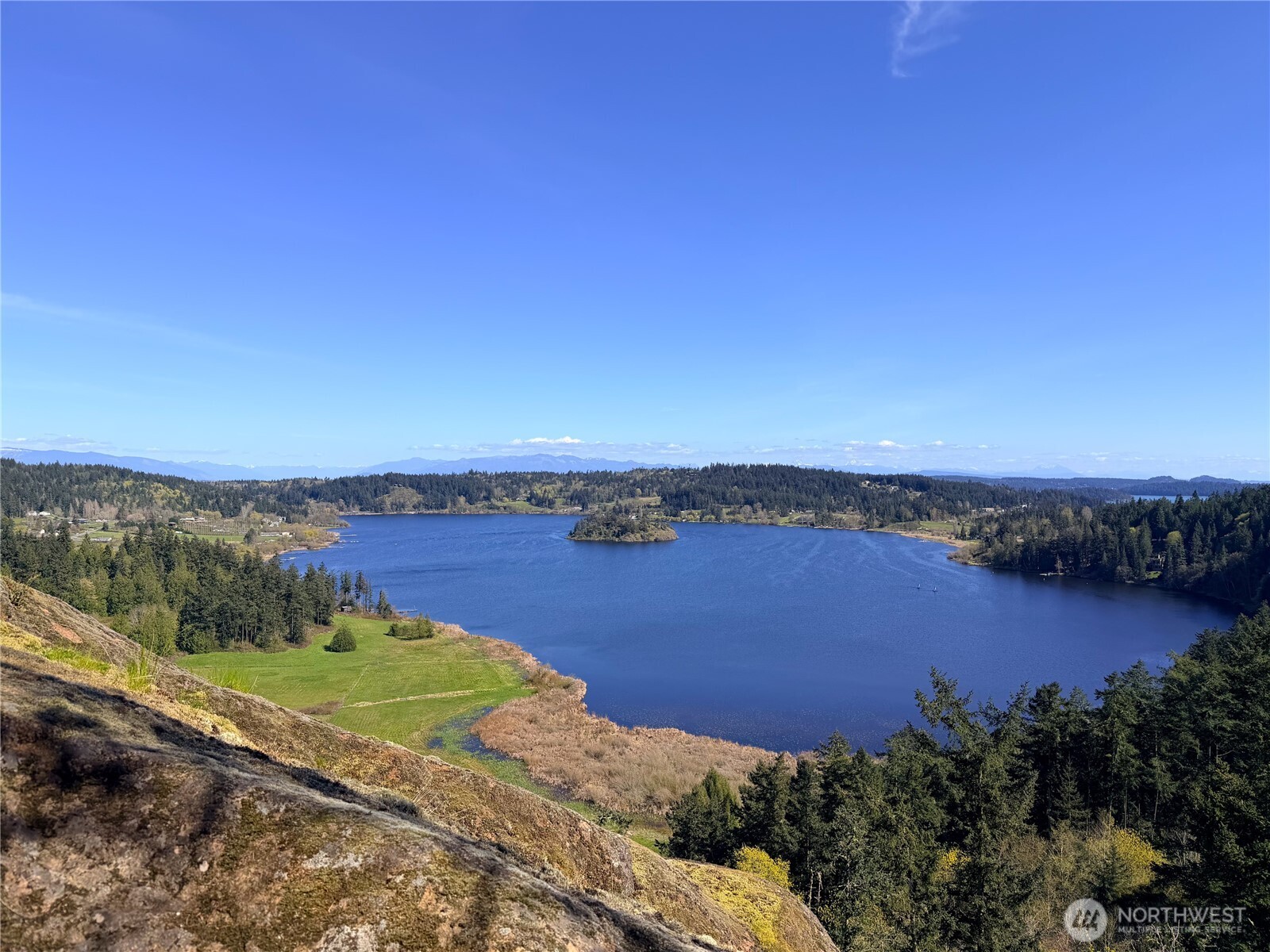 13998 Donnell Rd , Anacortes, WA 98221