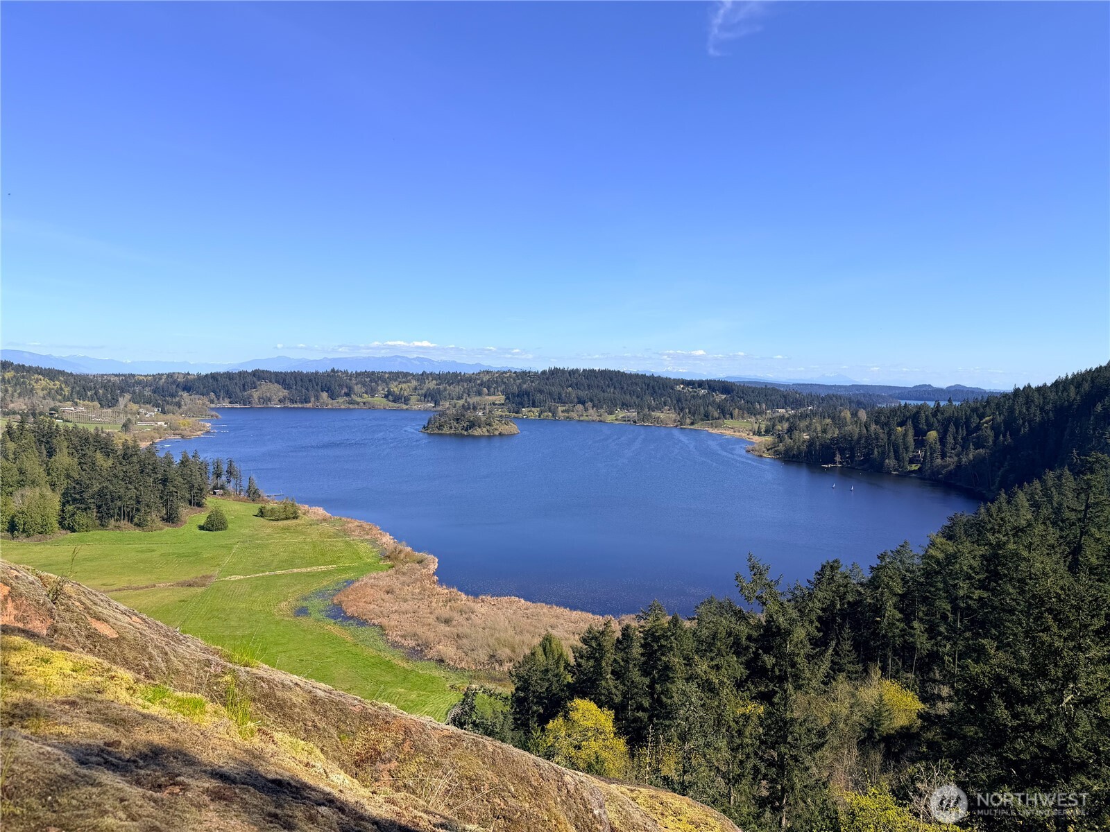 13998 Donnell Rd , Anacortes, WA 98221