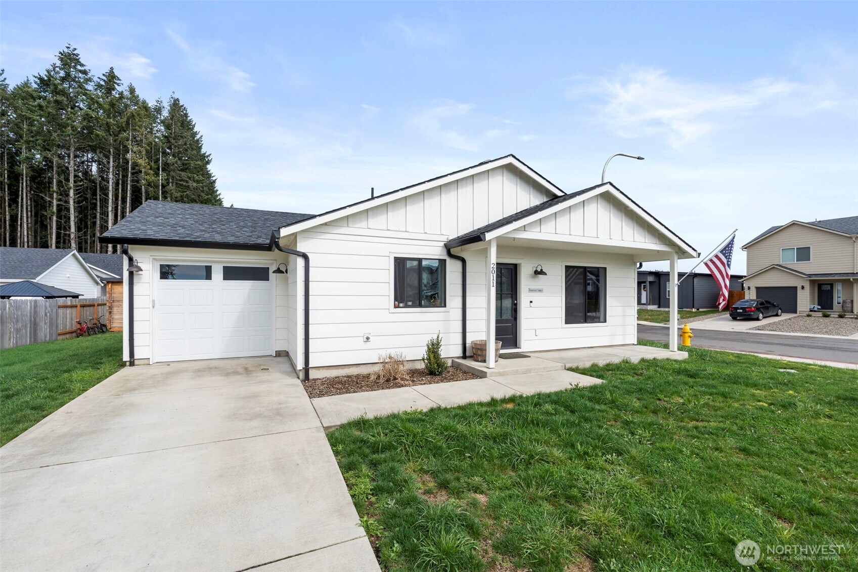 2011 Apple Road , Winlock, WA 98596
