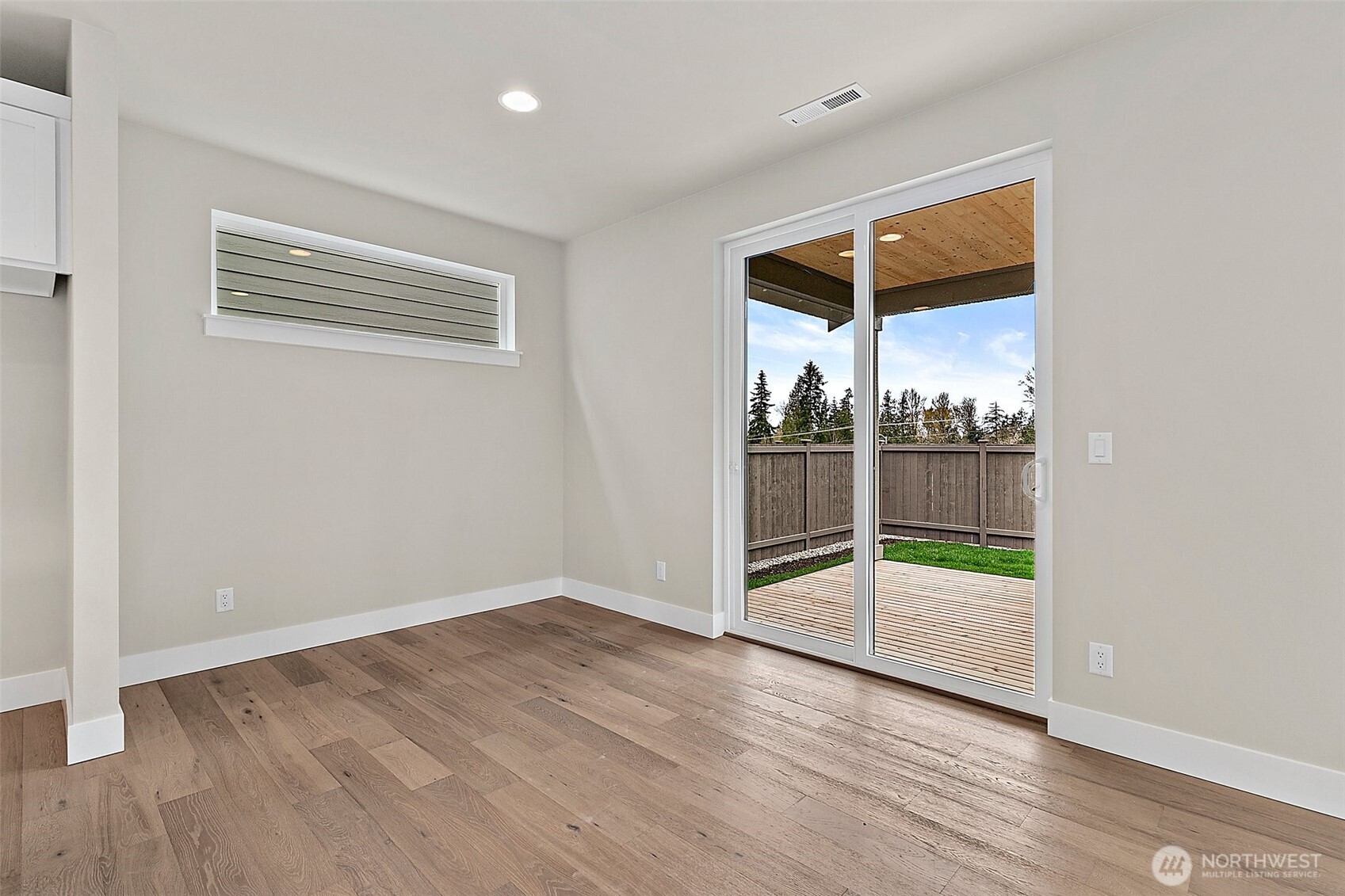 14307 SE 284th Place , Kent, WA 98042