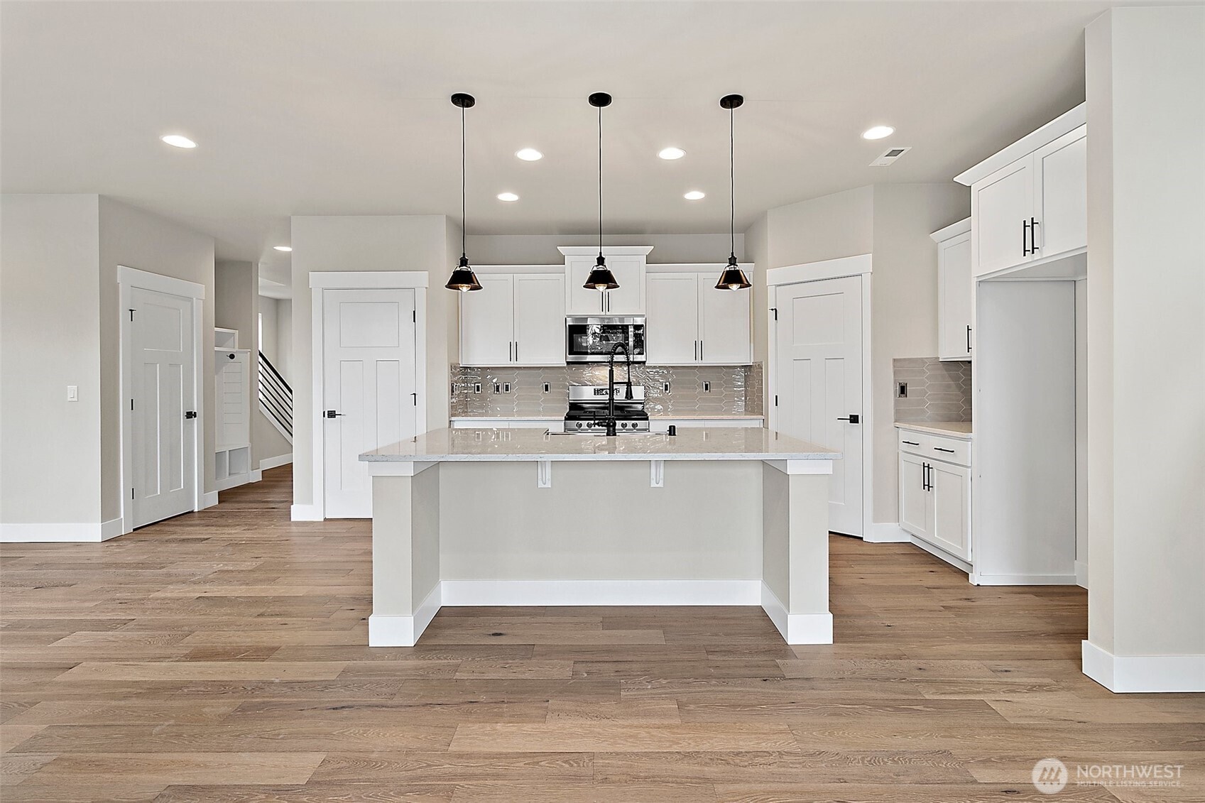 14307 SE 284th Place , Kent, WA 98042
