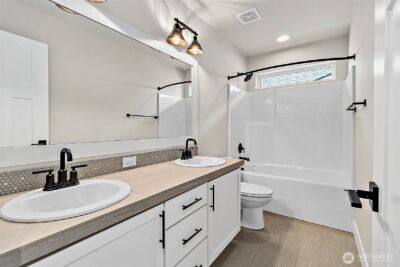14307 SE 284th Place , Kent, WA 98042 - Photo 24