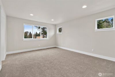 14307 SE 284th Place , Kent, WA 98042 - Photo 28