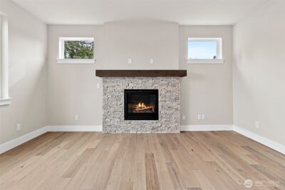 14307 SE 284th Place , Kent, WA 98042 - Photo 5