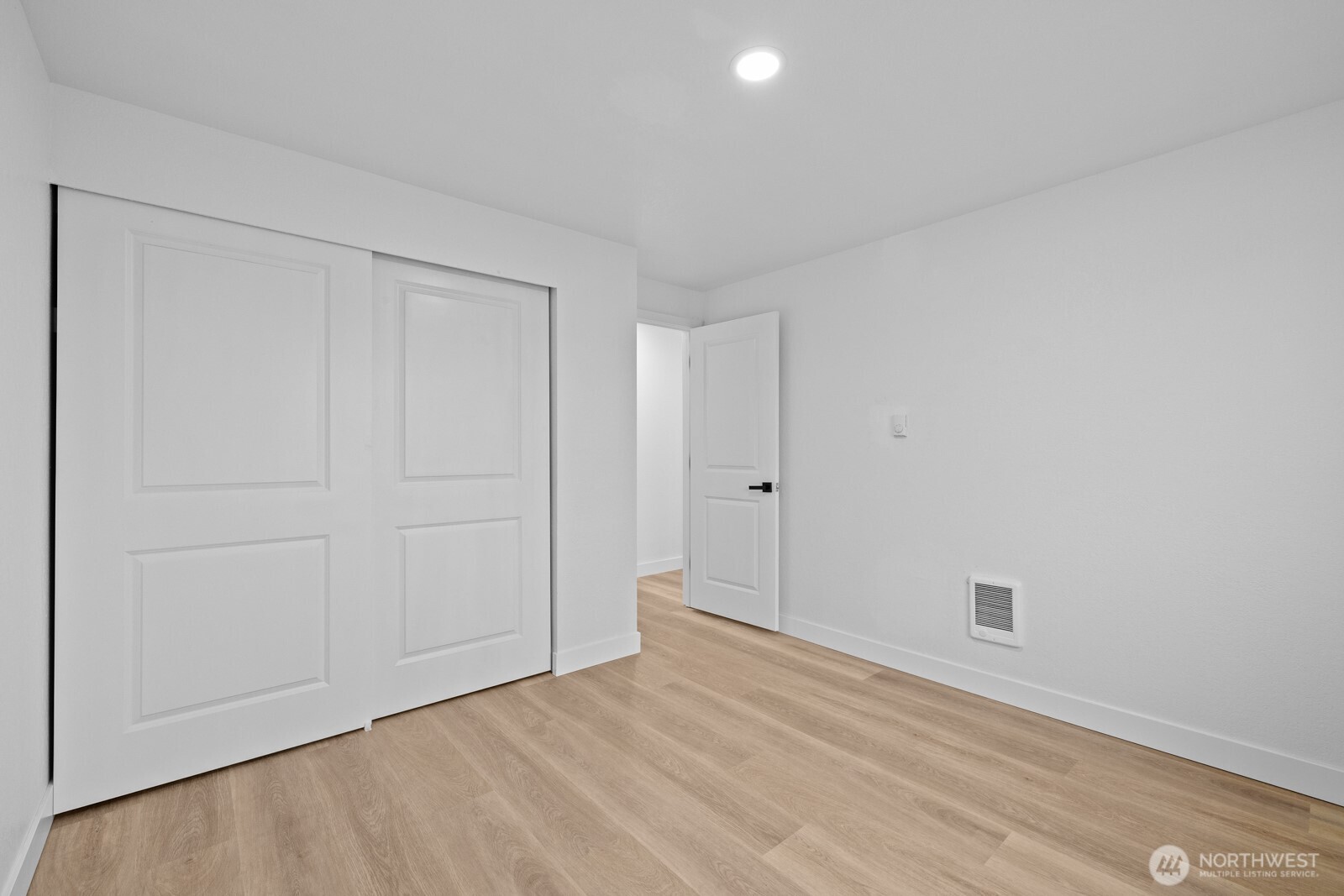 405 E K Street , Shelton, WA 98584