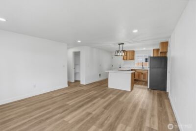 405 E K Street , Shelton, WA 98584 - Photo 8