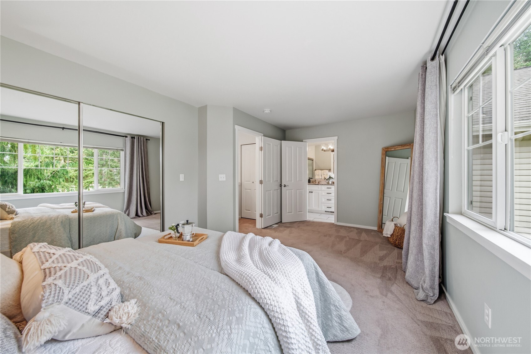 205 Newport Way NW #J1, Issaquah, WA 98027