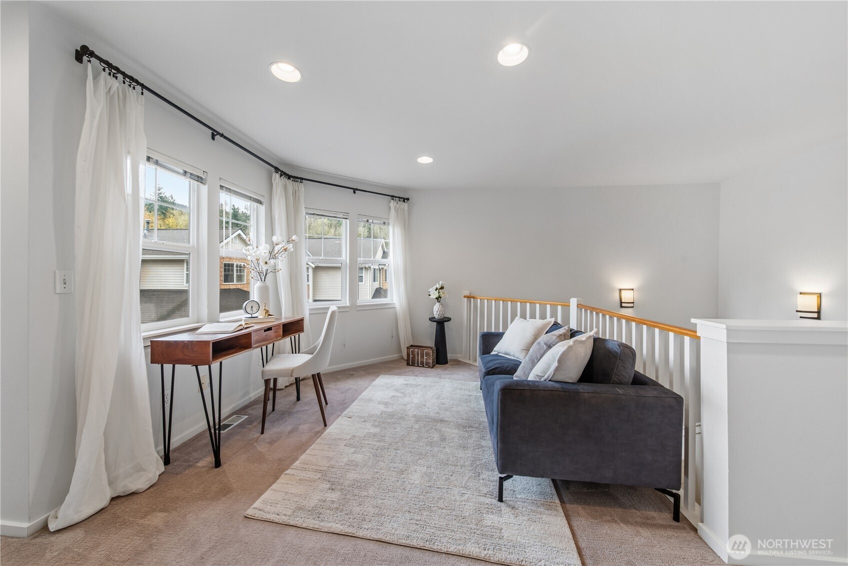 205 Newport Way NW #J1, Issaquah, WA 98027