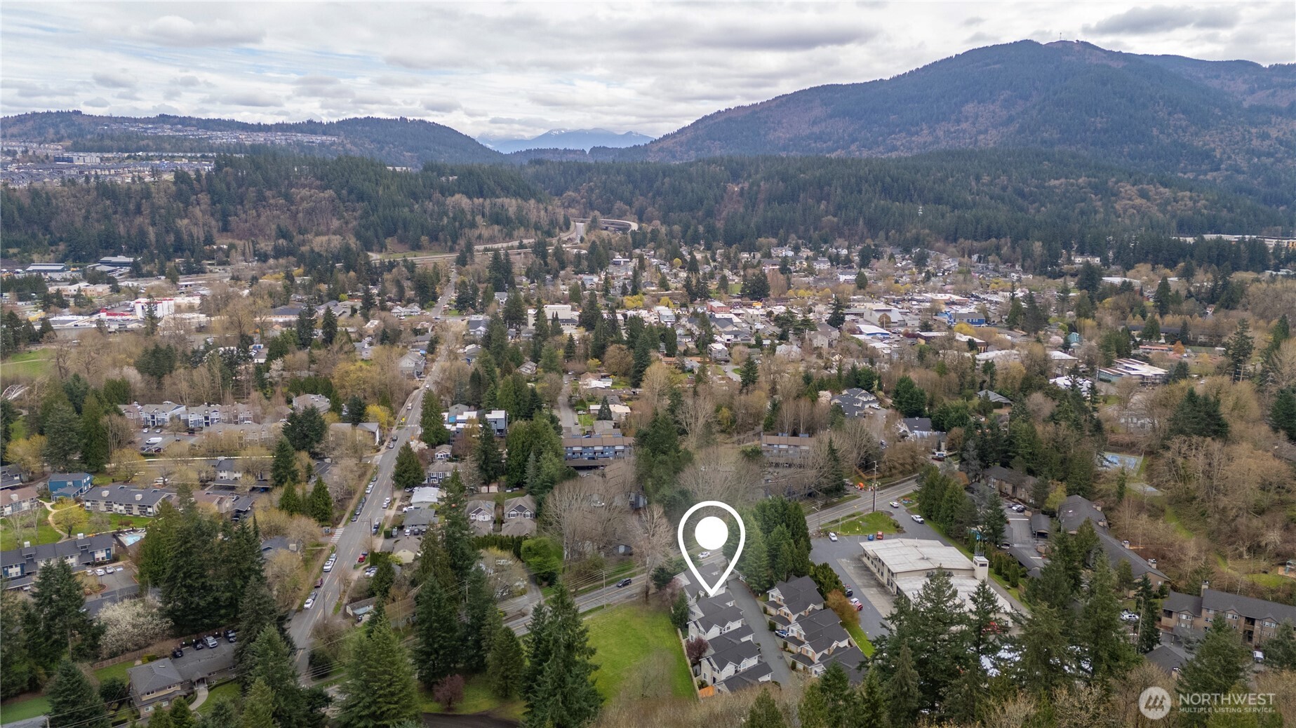 205 Newport Way NW #J1, Issaquah, WA 98027