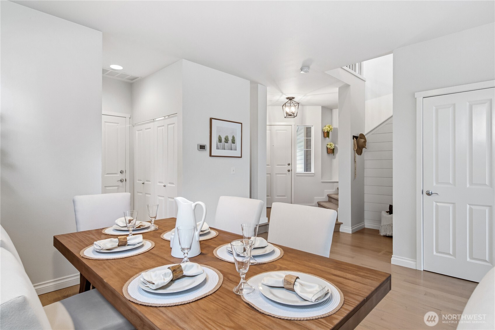 205 Newport Way NW #J1, Issaquah, WA 98027