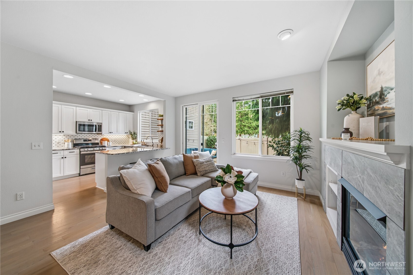 205 Newport Way NW #J1, Issaquah, WA 98027