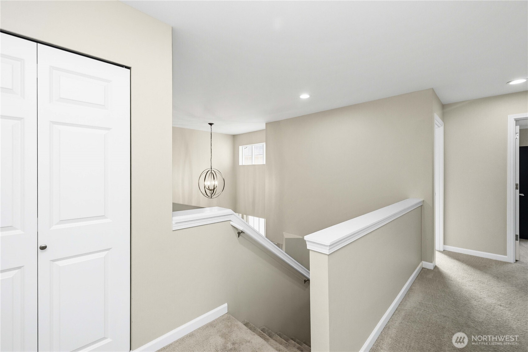 23634 SE 267th Place , Maple Valley, WA 98038