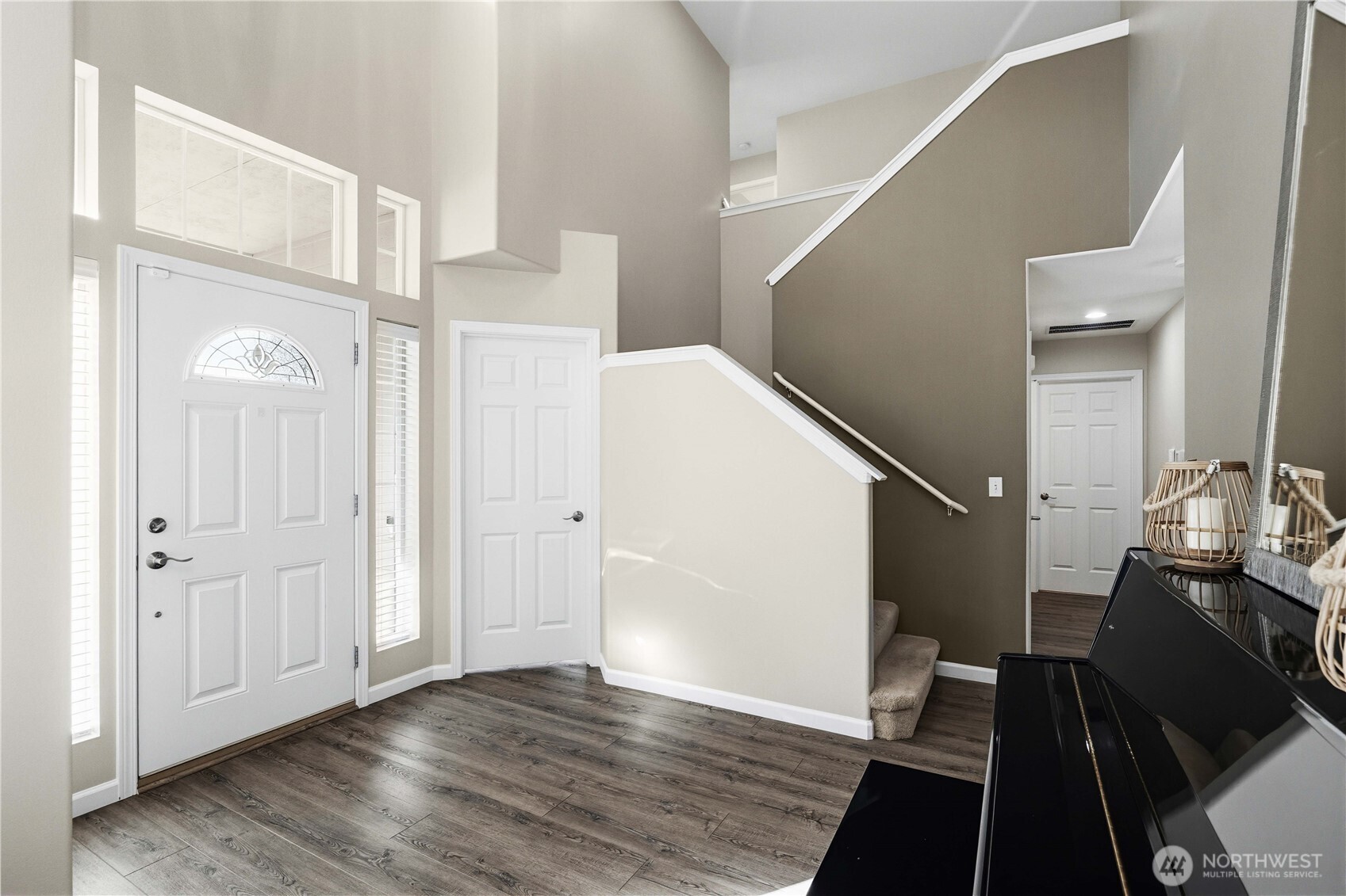 23634 SE 267th Place , Maple Valley, WA 98038