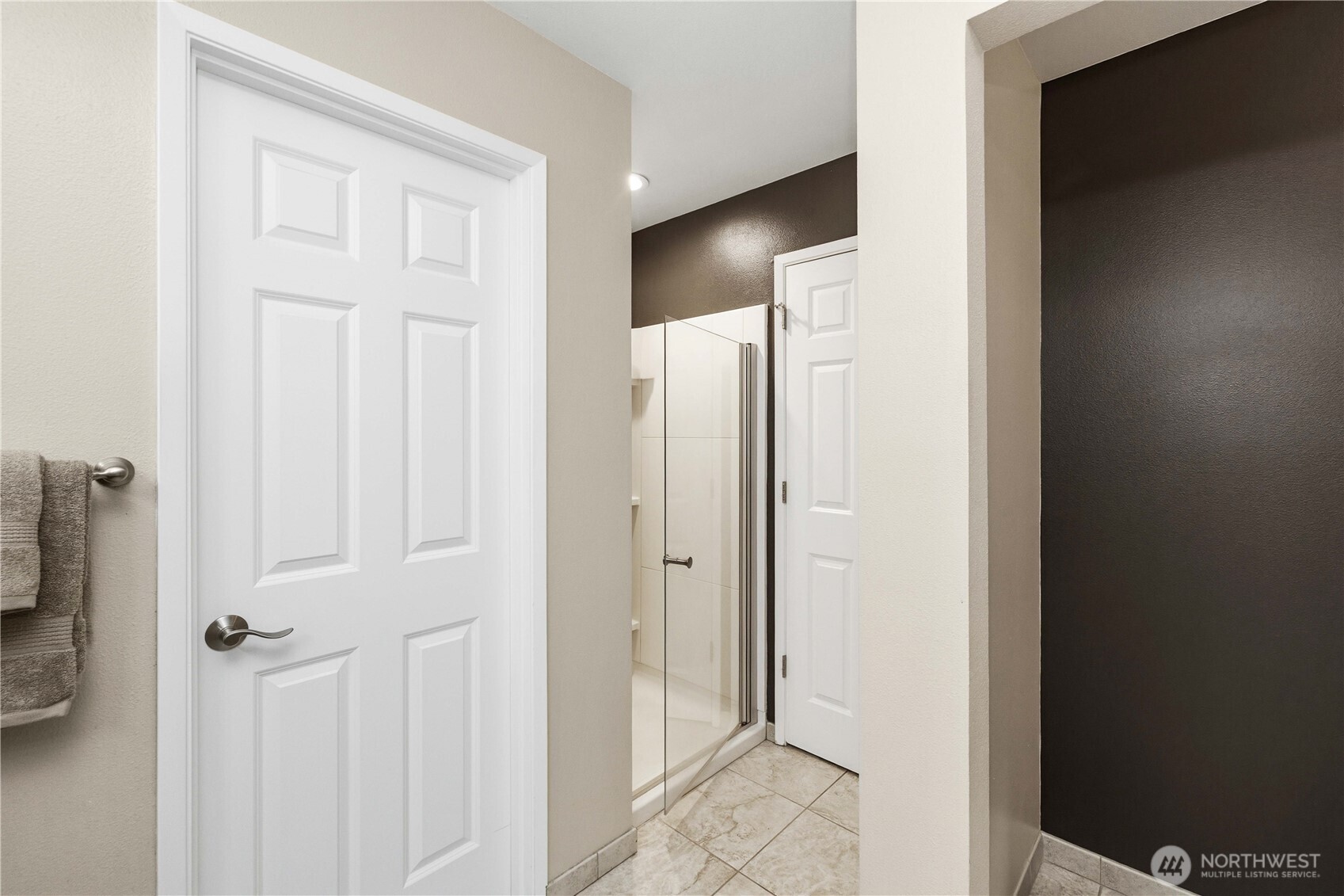 23634 SE 267th Place , Maple Valley, WA 98038
