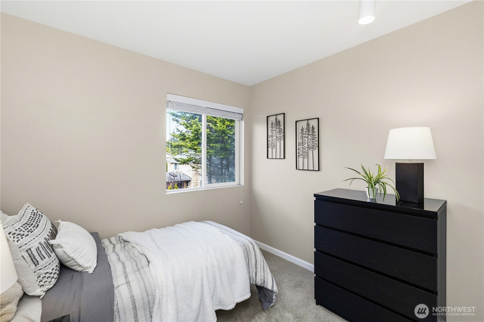 23634 SE 267th Place , Maple Valley, WA 98038