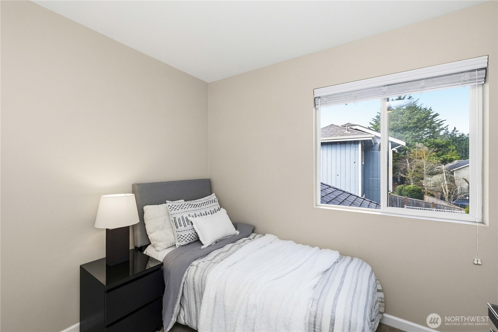 23634 SE 267th Place , Maple Valley, WA 98038