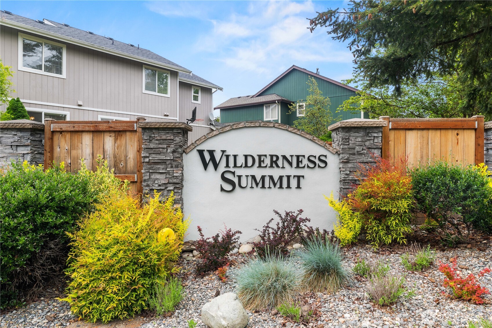 23634 SE 267th Place , Maple Valley, WA 98038
