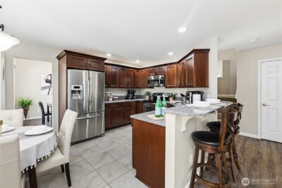 23634 SE 267th Place , Maple Valley, WA 98038 - Photo 9