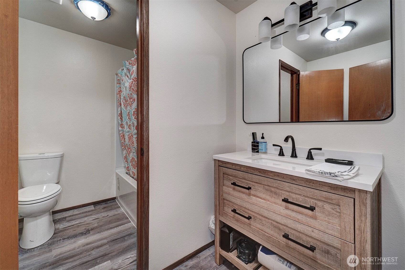 31481 Night Owl Avenue NE, Kingston, WA 98346