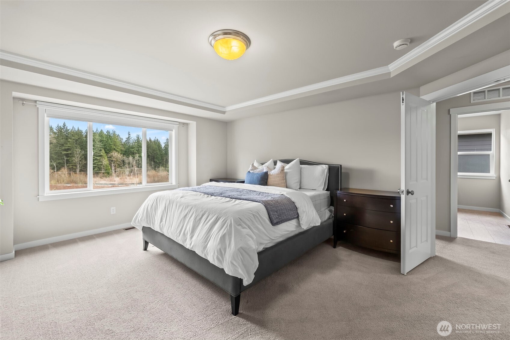 1644 211th Avenue SE, Sammamish, WA 98075