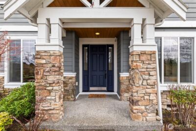 1644 211th Avenue SE, Sammamish, WA 98075 - Photo 2