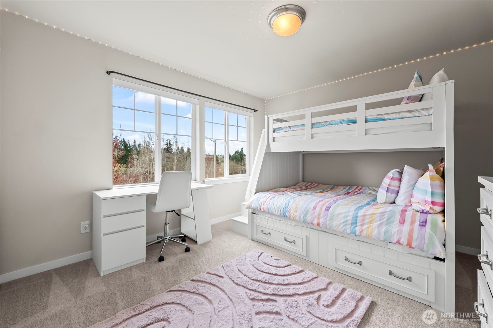 1644 211th Avenue SE, Sammamish, WA 98075