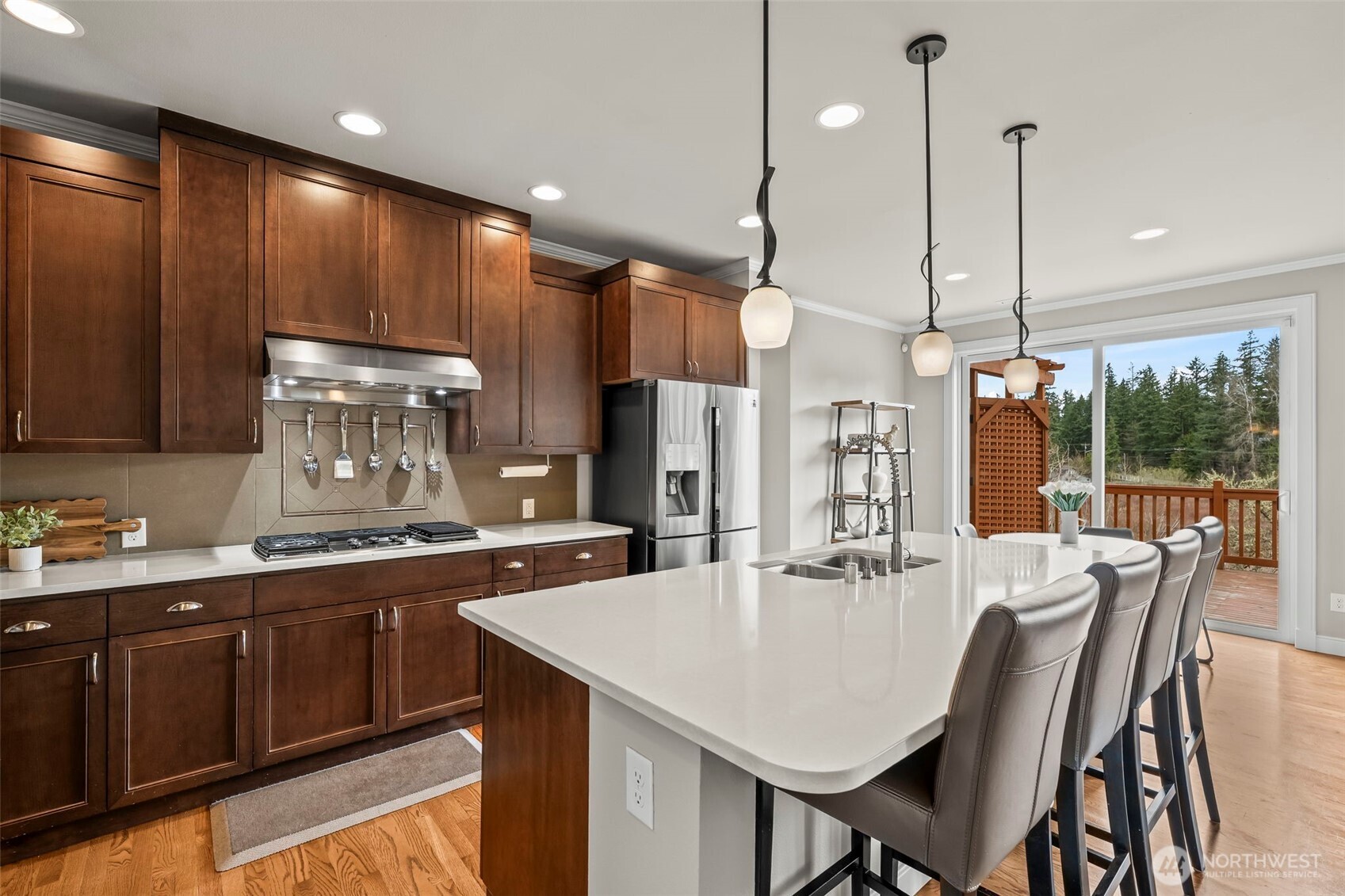1644 211th Avenue SE, Sammamish, WA 98075