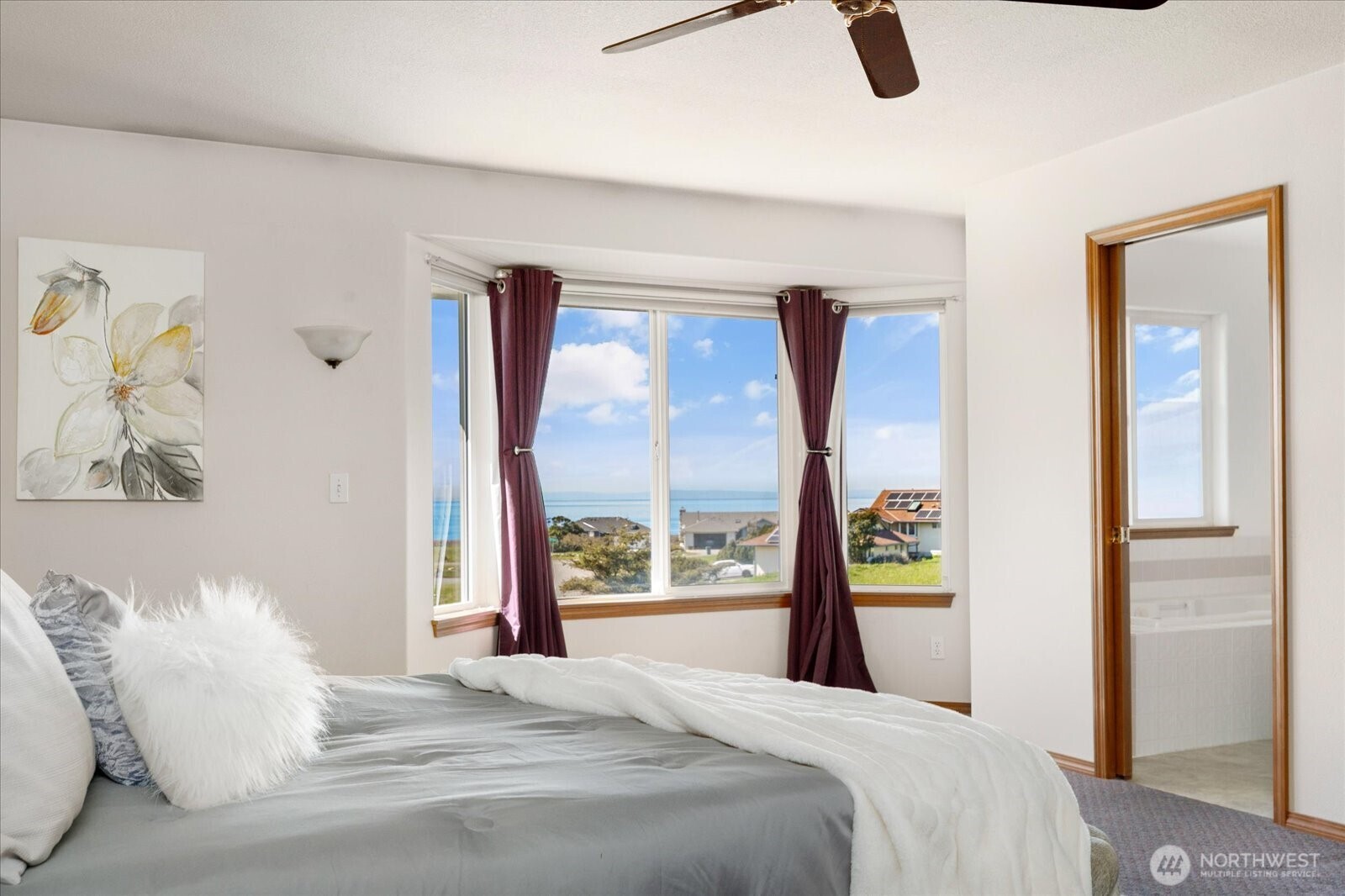 648 Hacienda Drive , Coupeville, WA 98239