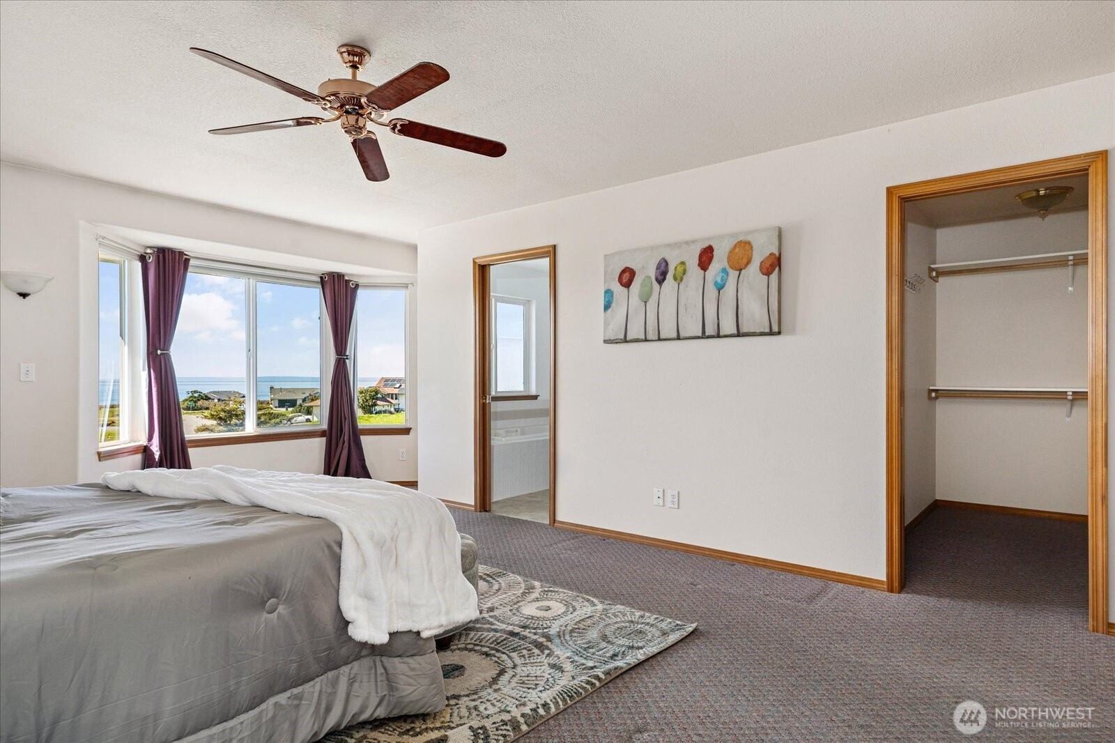 648 Hacienda Drive , Coupeville, WA 98239