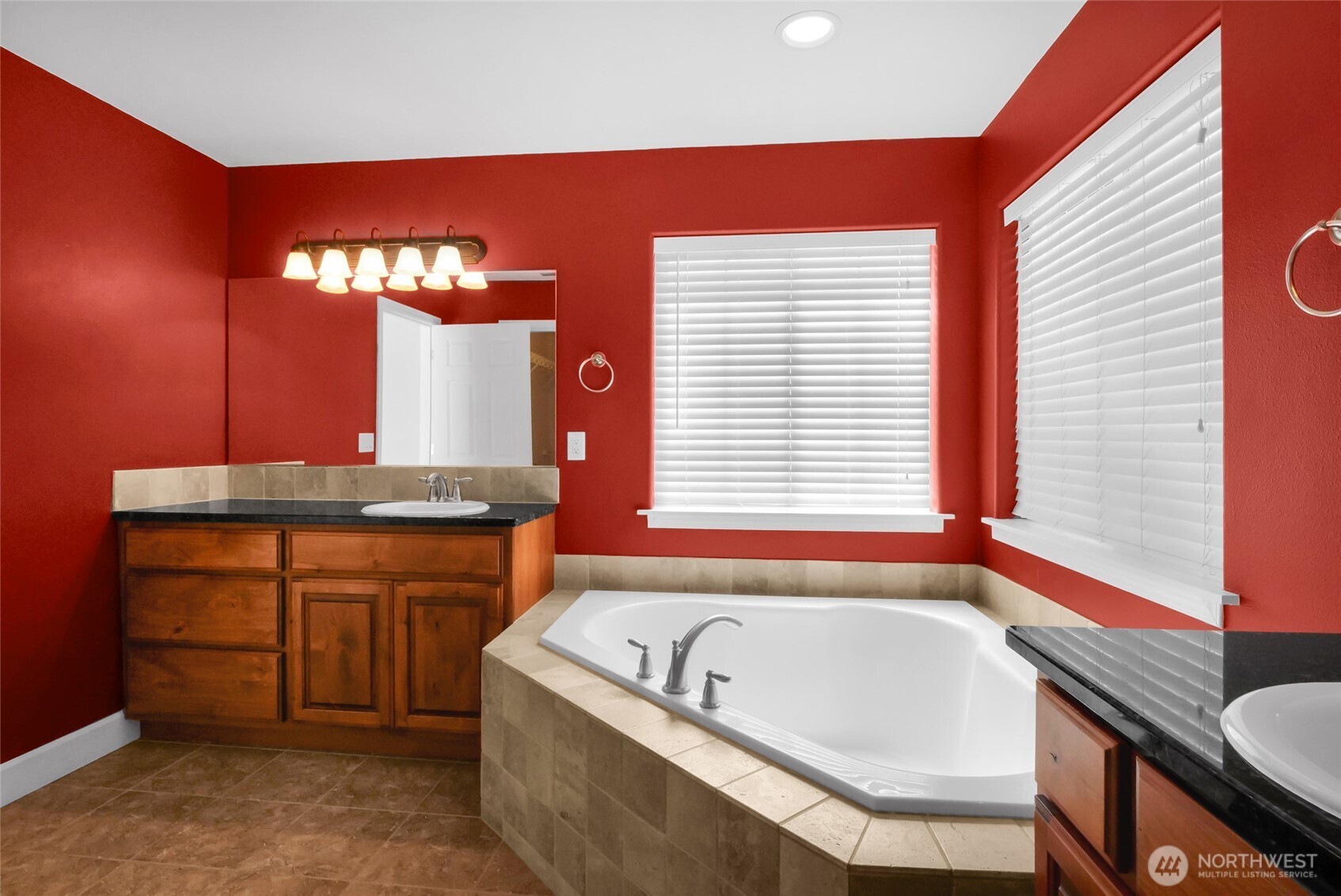 9083 SE Castlewood Drive , Moses Lake, WA 98837