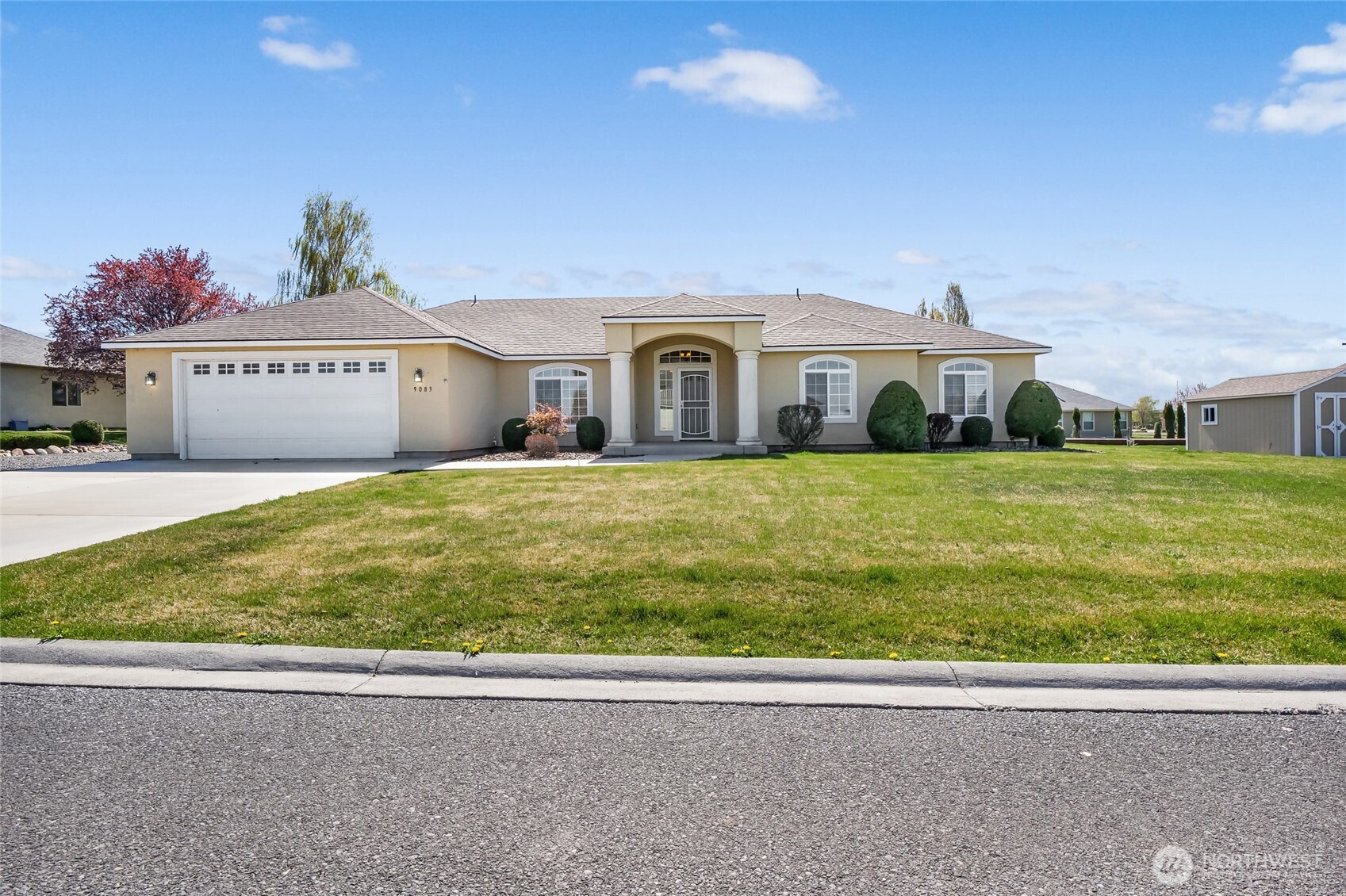 9083 SE Castlewood Drive , Moses Lake, WA 98837