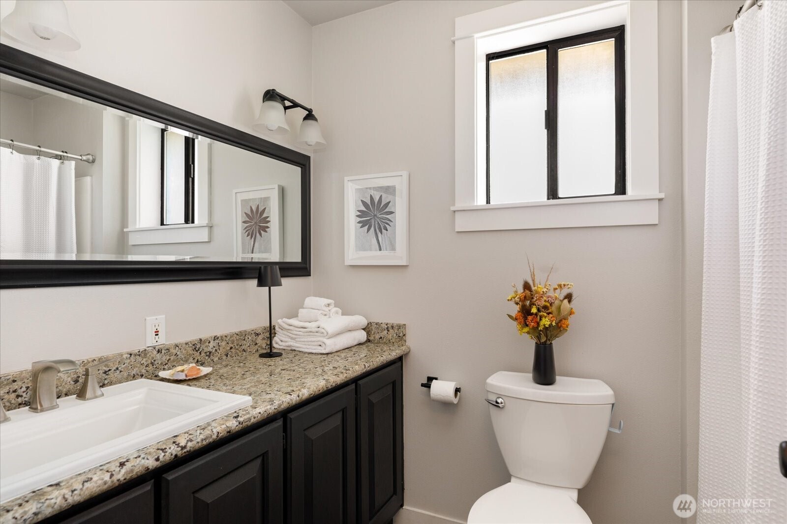 911 NE Leach Street ##911, Coupeville, WA 98239