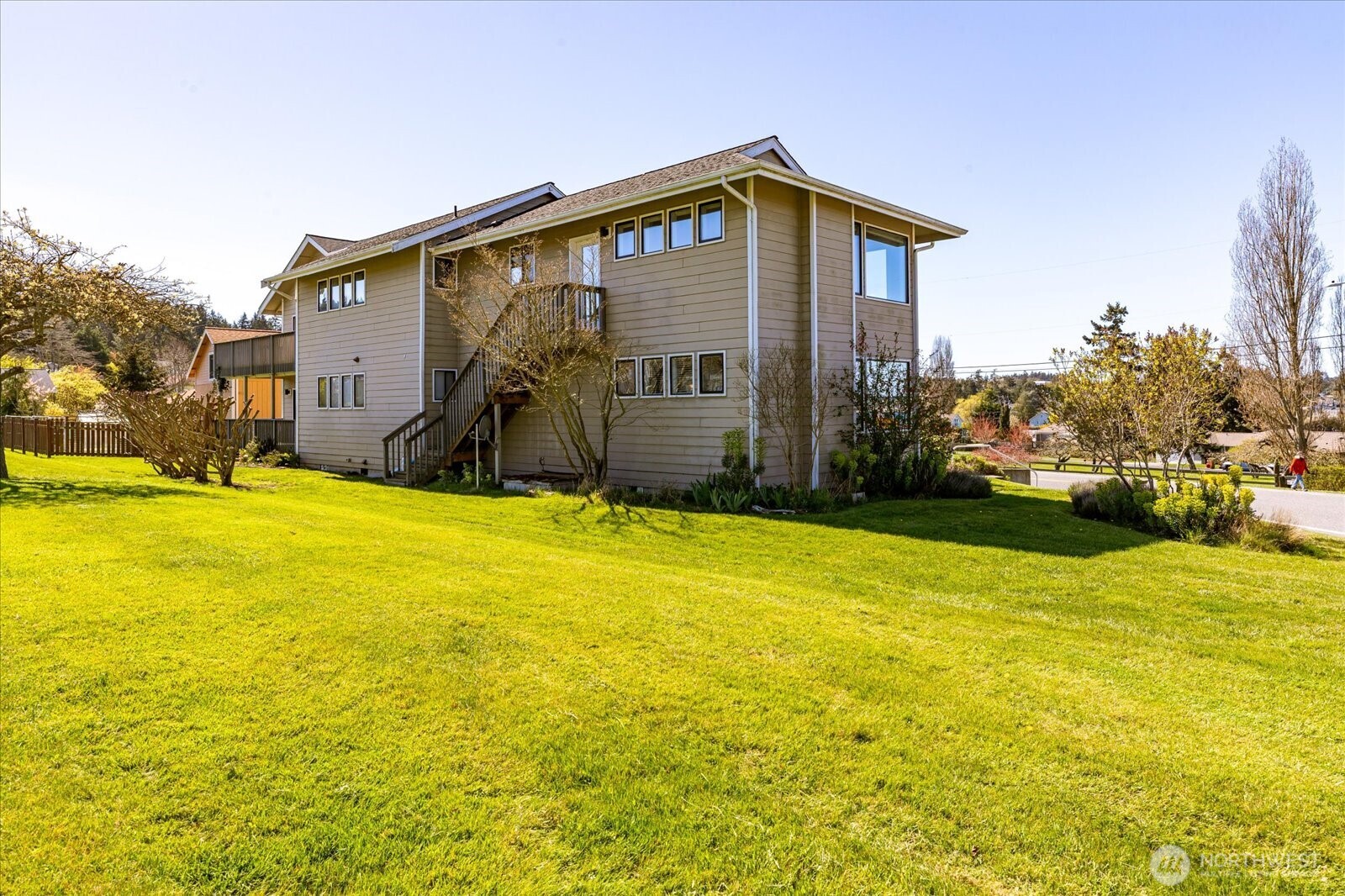 911 NE Leach Street ##911, Coupeville, WA 98239