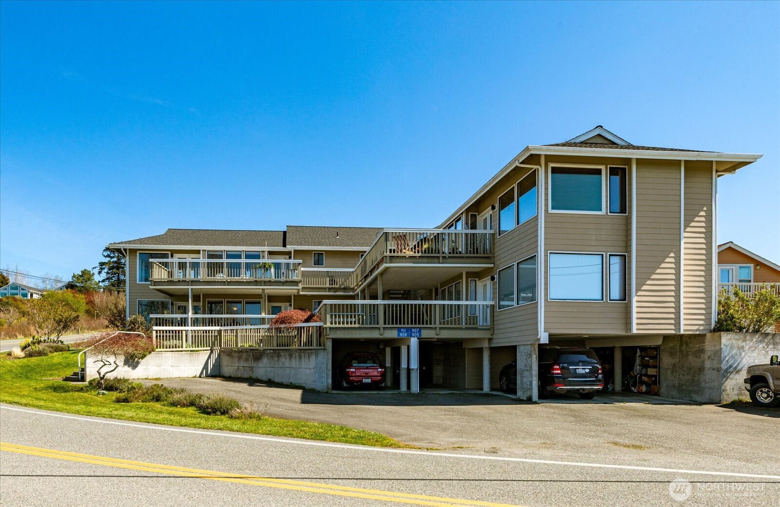 911 NE Leach Street ##911, Coupeville, WA 98239