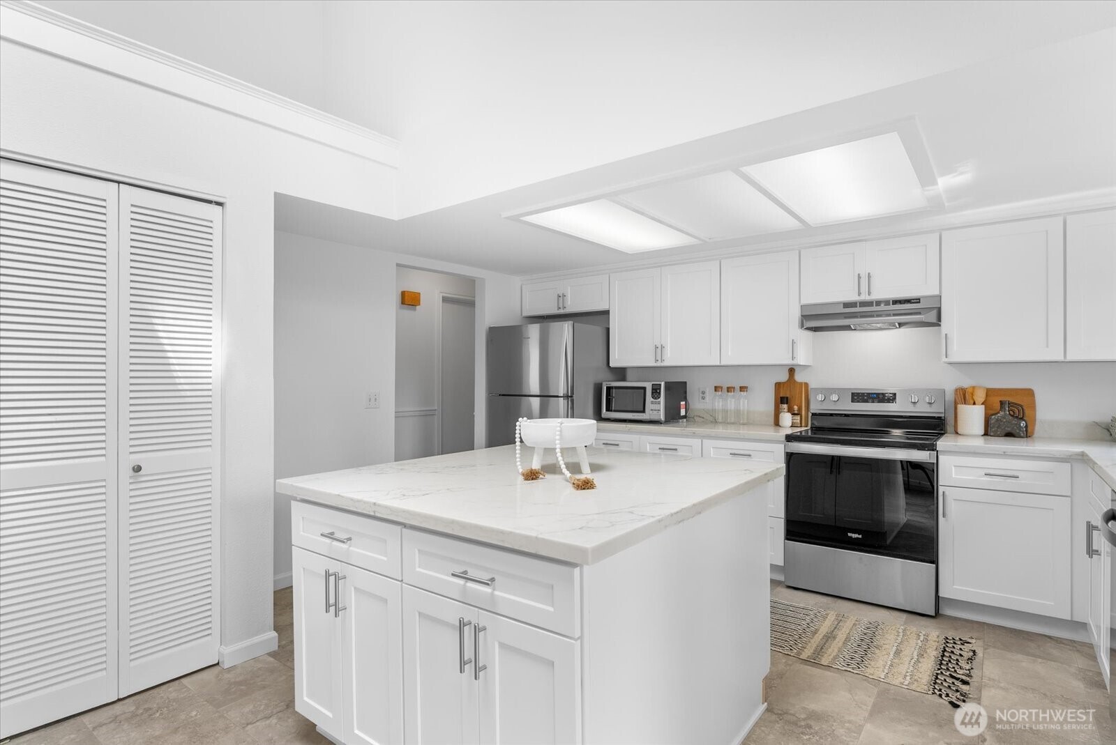 15709 SE 178th Court , Renton, WA 98058