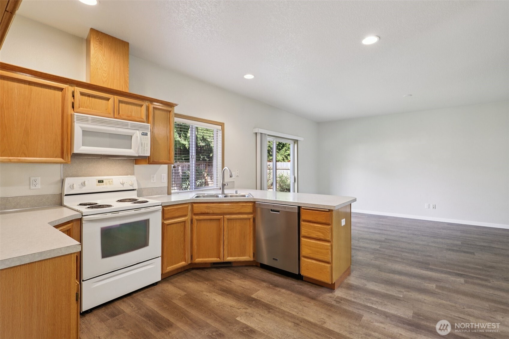 2404 NE 165th Avenue , Vancouver, WA 98684