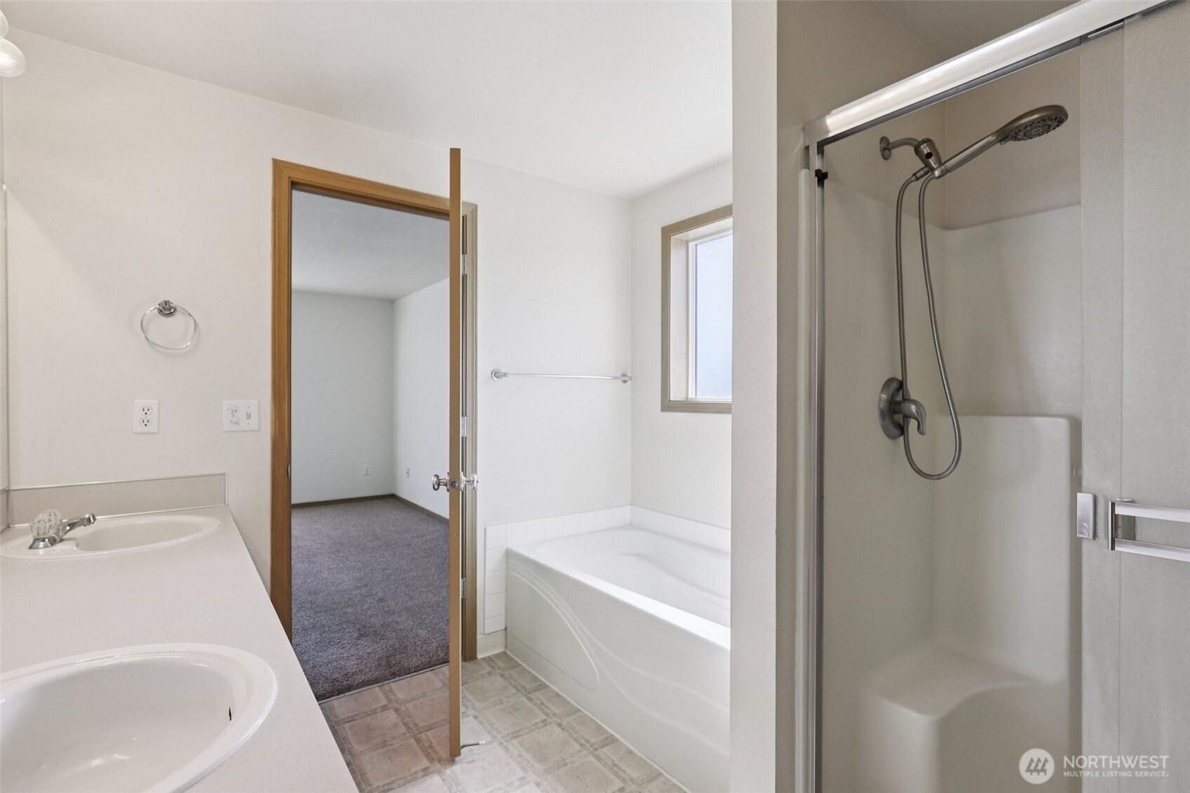 2404 NE 165th Avenue , Vancouver, WA 98684