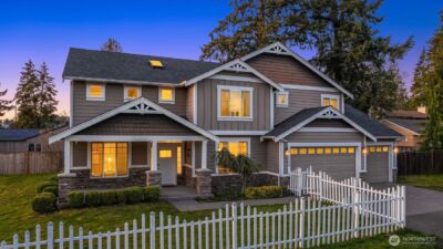 12204 Ashworth Avenue N, Seattle, WA 98133 - Photo 1