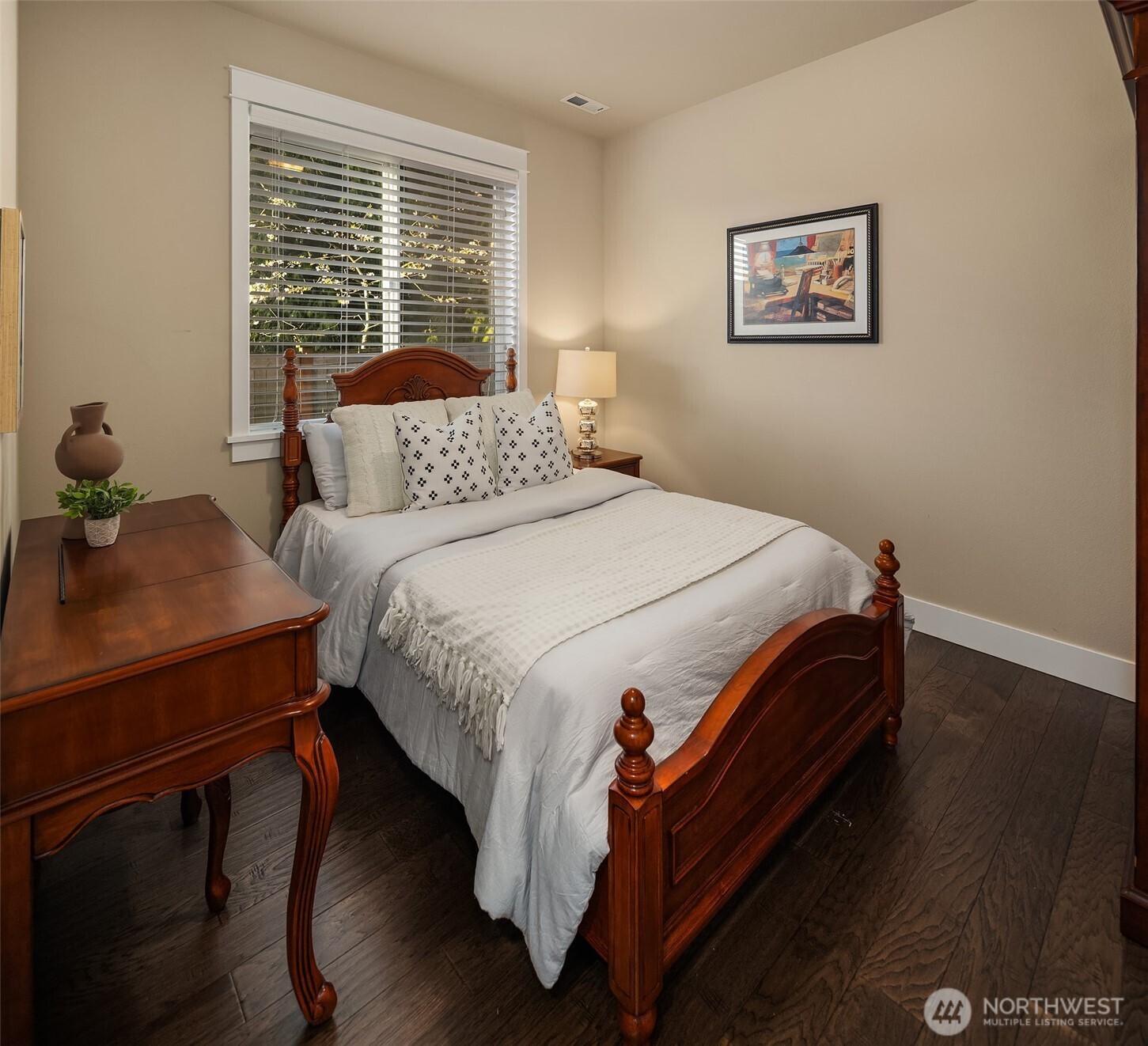 12204 Ashworth Avenue N, Seattle, WA 98133