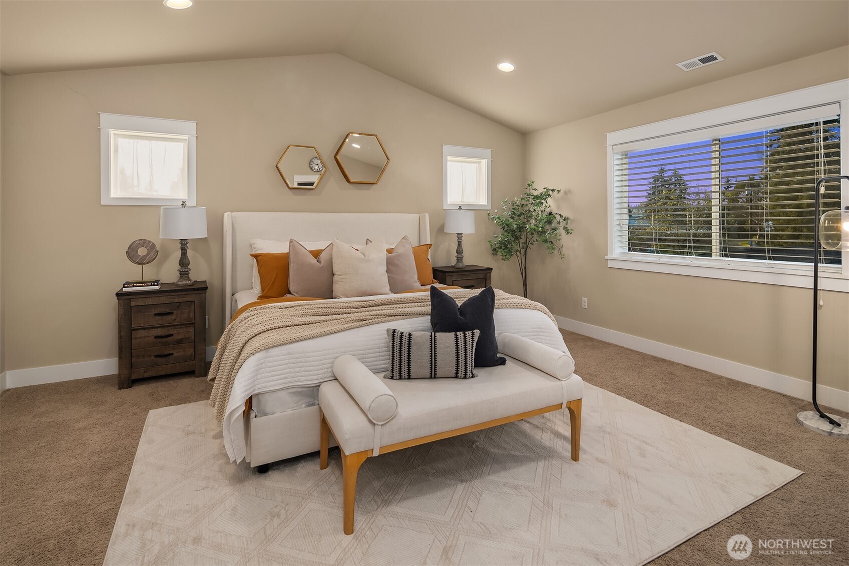 12204 Ashworth Avenue N, Seattle, WA 98133