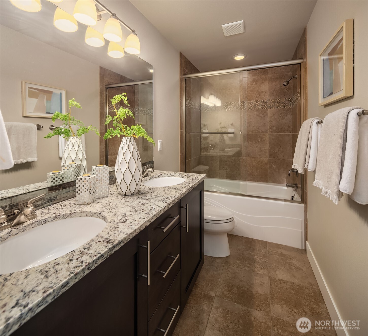 12204 Ashworth Avenue N, Seattle, WA 98133