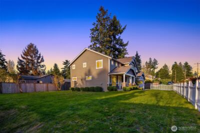 12204 Ashworth Avenue N, Seattle, WA 98133 - Photo 37