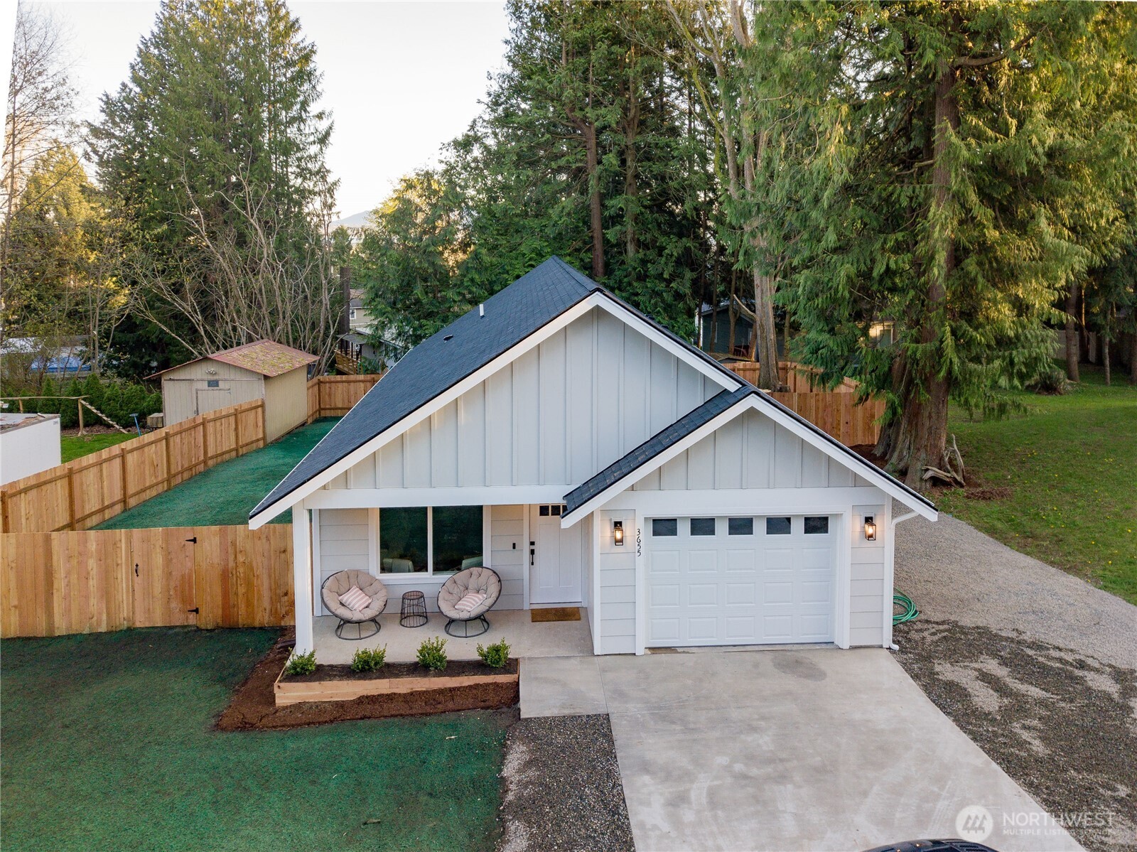 3655 Galiano Dr , Ferndale, WA 98248