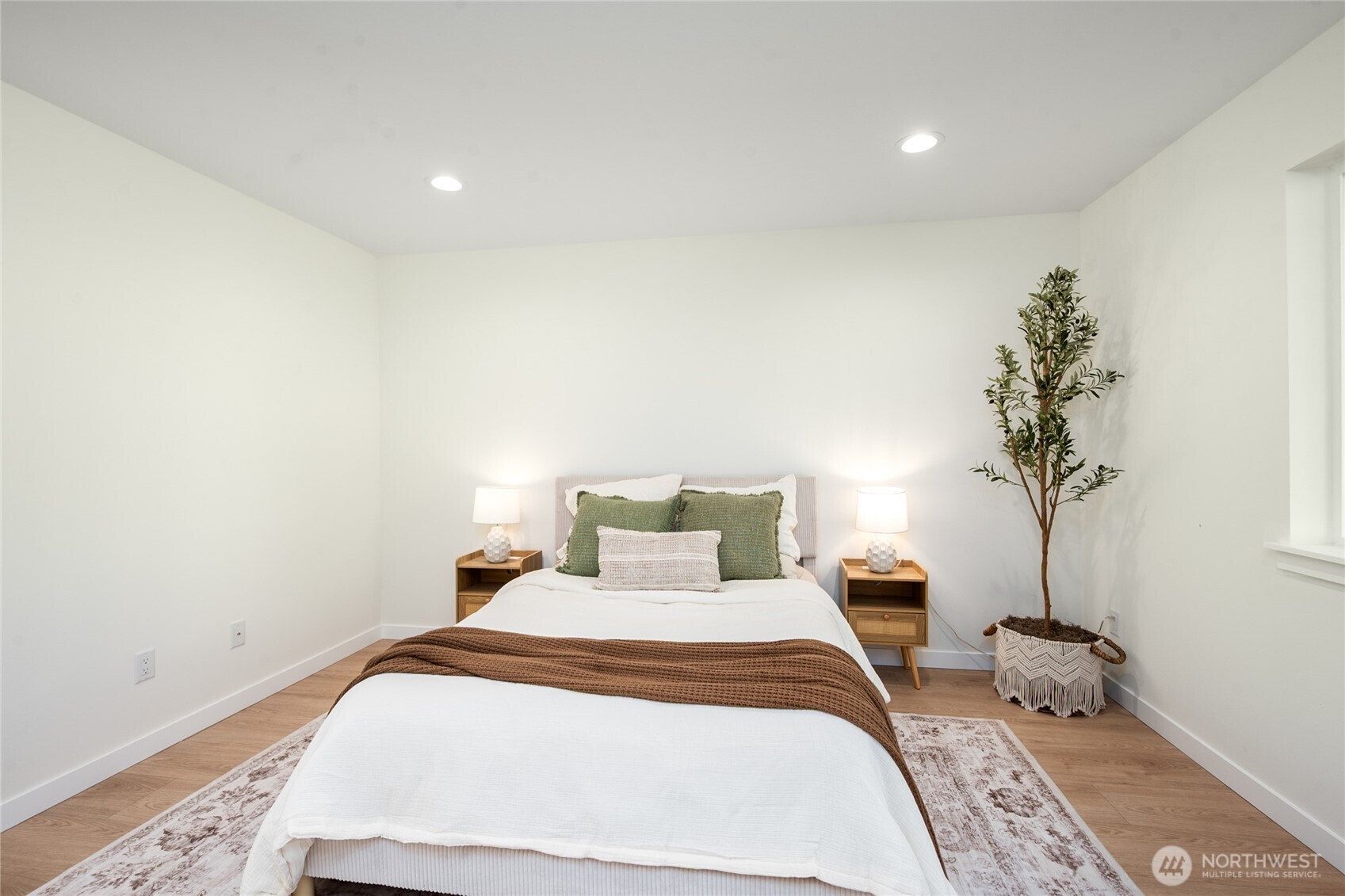 3655 Galiano Dr , Ferndale, WA 98248