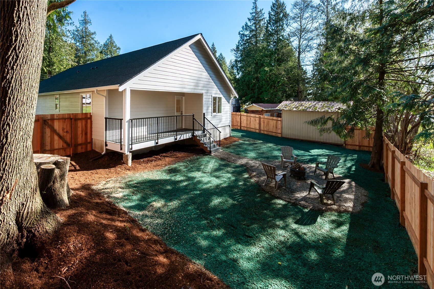 3655 Galiano Dr , Ferndale, WA 98248