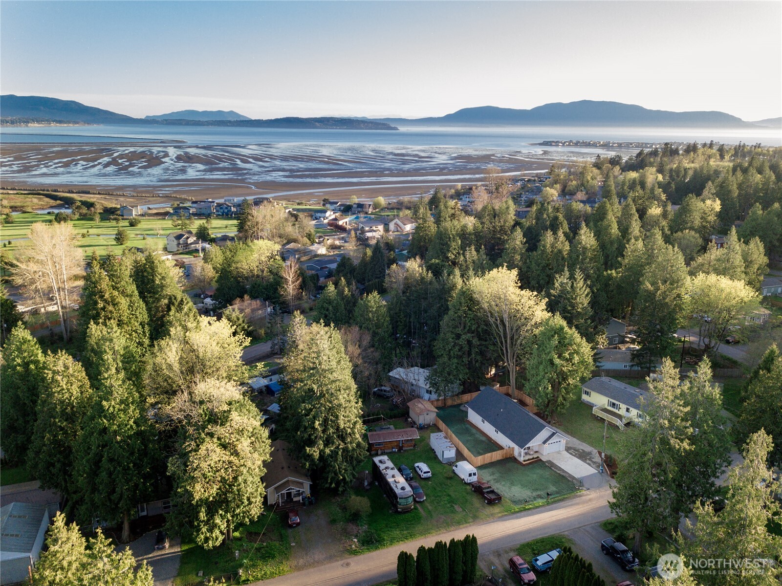 3655 Galiano Dr , Ferndale, WA 98248