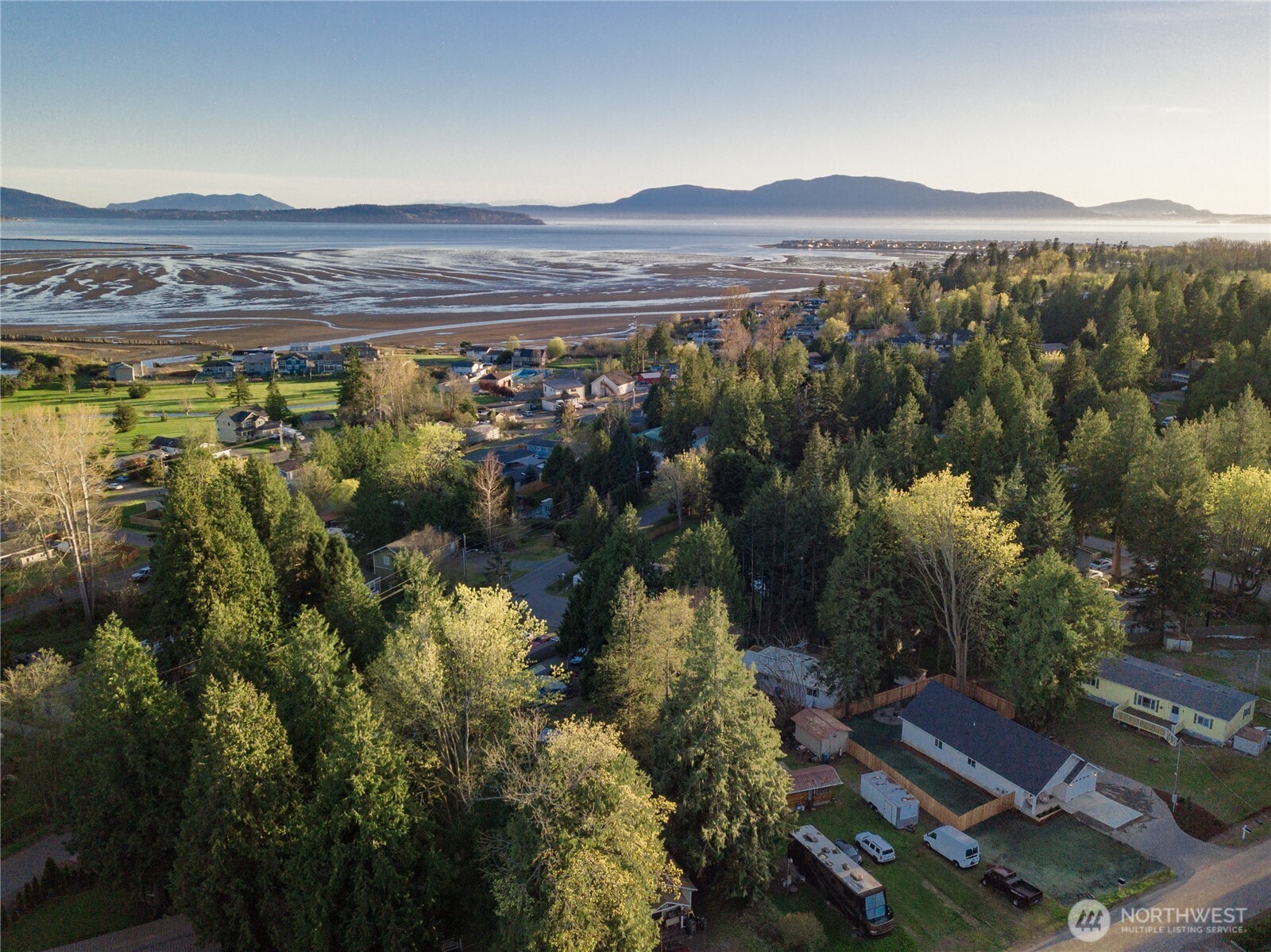 3655 Galiano Dr , Ferndale, WA 98248