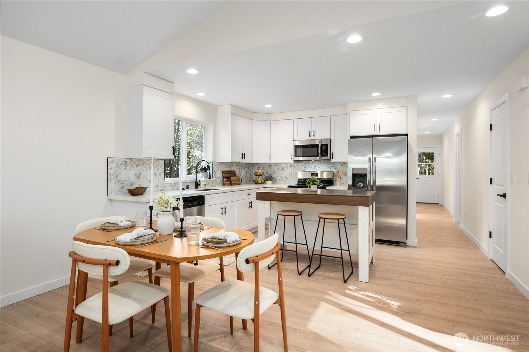 3655 Galiano Dr , Ferndale, WA 98248